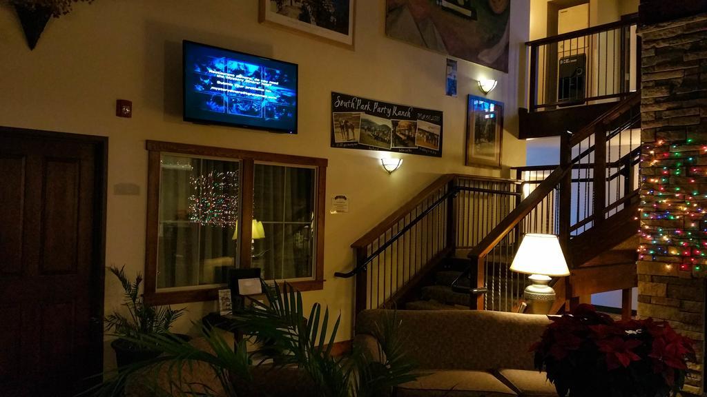 A Riverside Inn Travelodge By Wyndham Fairplay Esterno foto