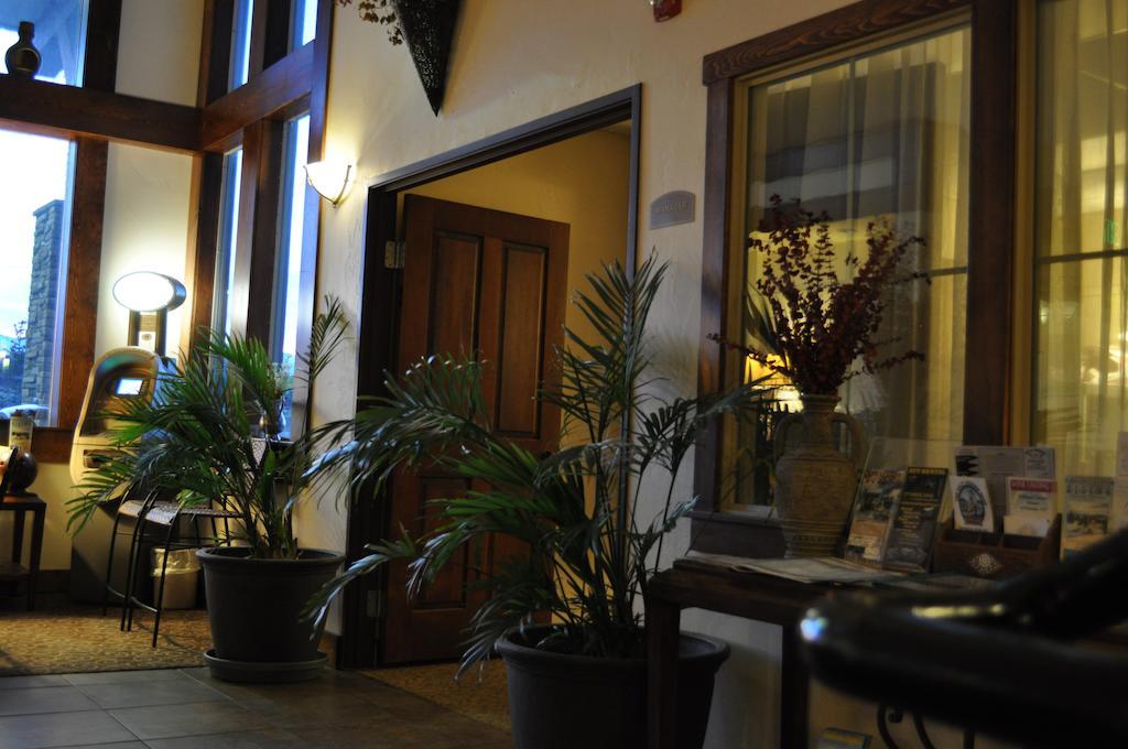 A Riverside Inn Travelodge By Wyndham Fairplay Esterno foto