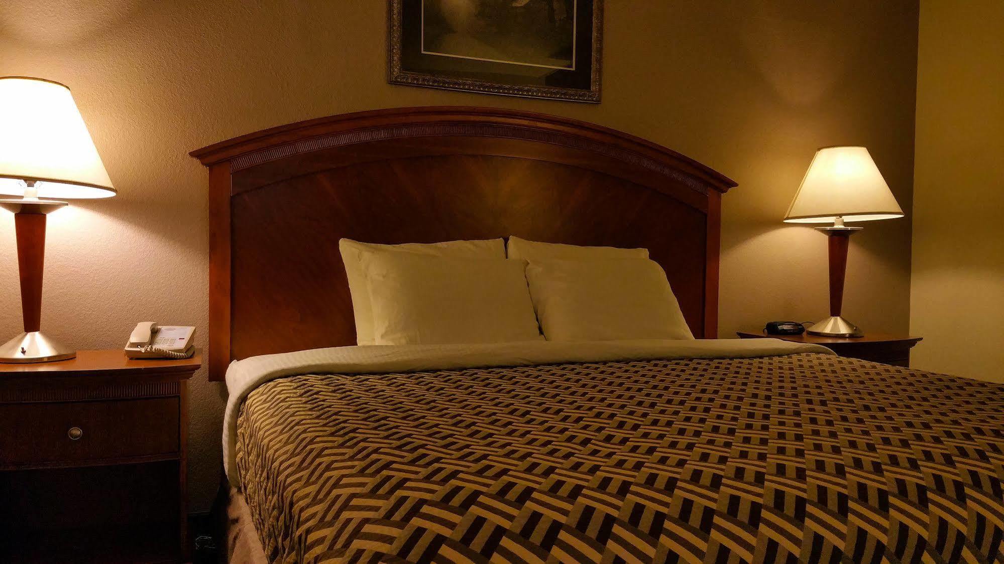 A Riverside Inn Travelodge By Wyndham Fairplay Esterno foto